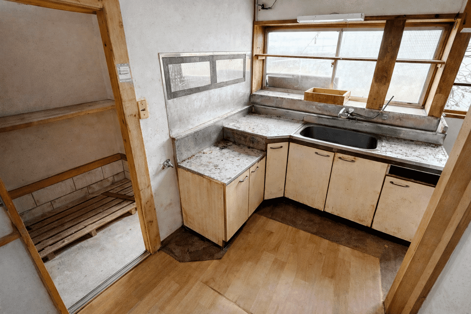 #617_千葉県勝浦市浜勝浦485