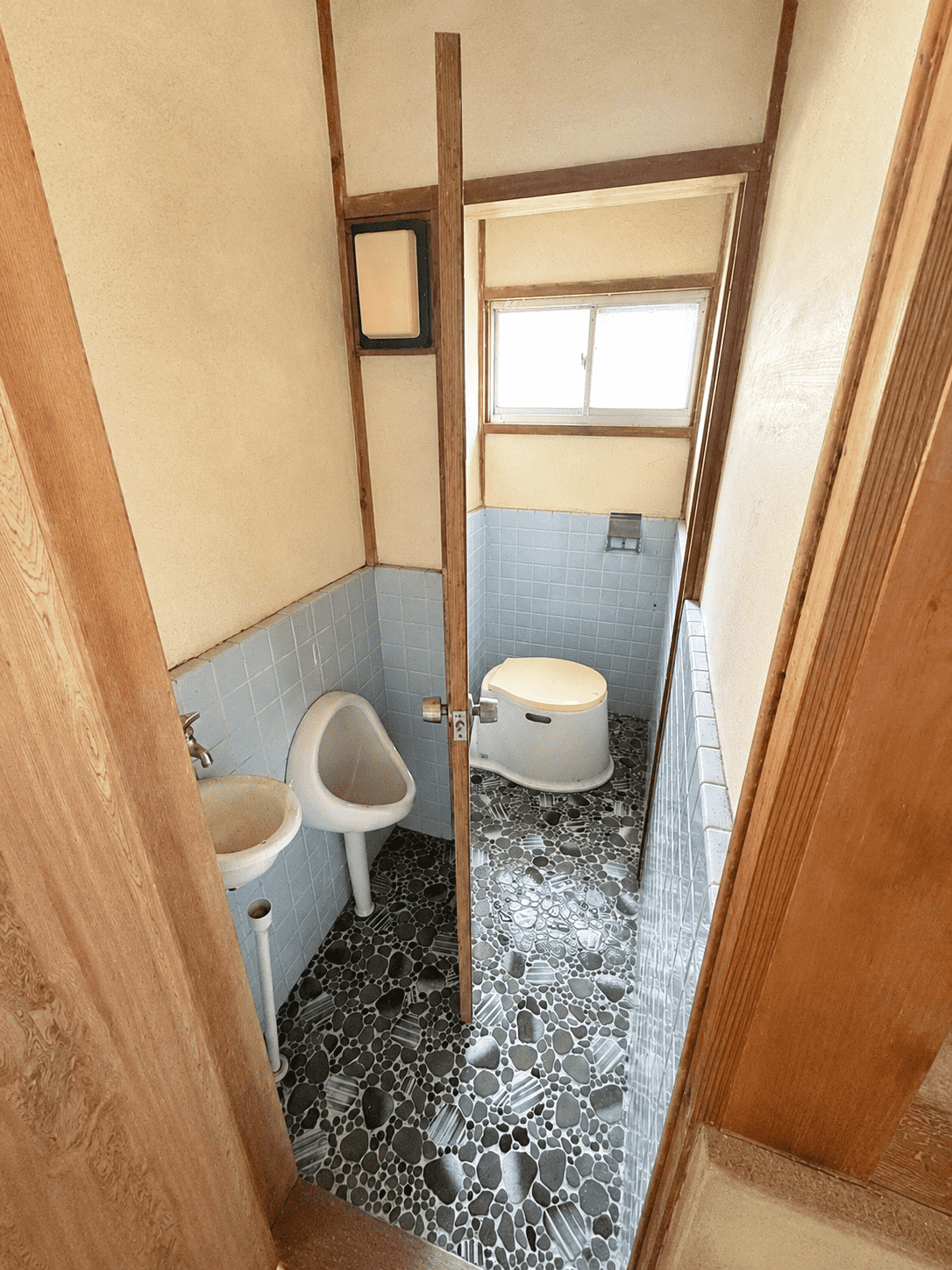#A221_兵庫県佐用郡佐用町三日月字茶屋